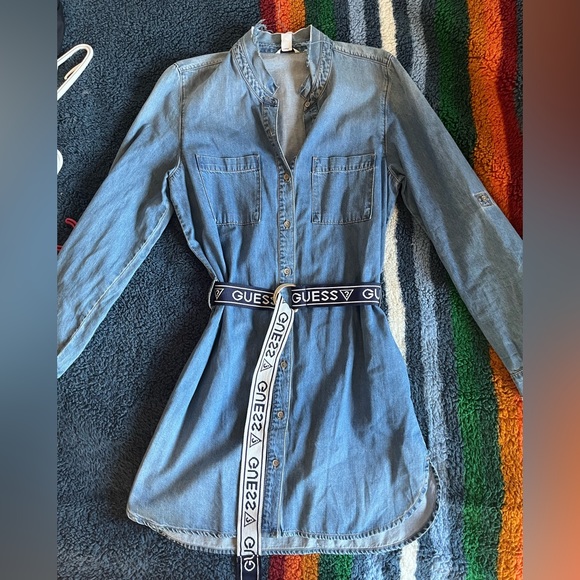 Mini jean Guess dress 👗 - Picture 3 of 7